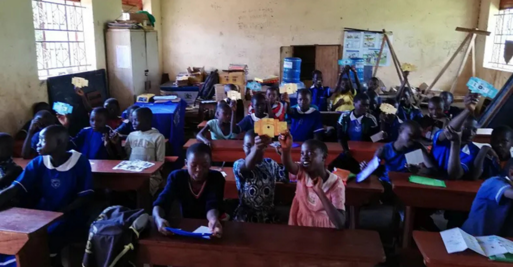 salle d enfants pays scolarite